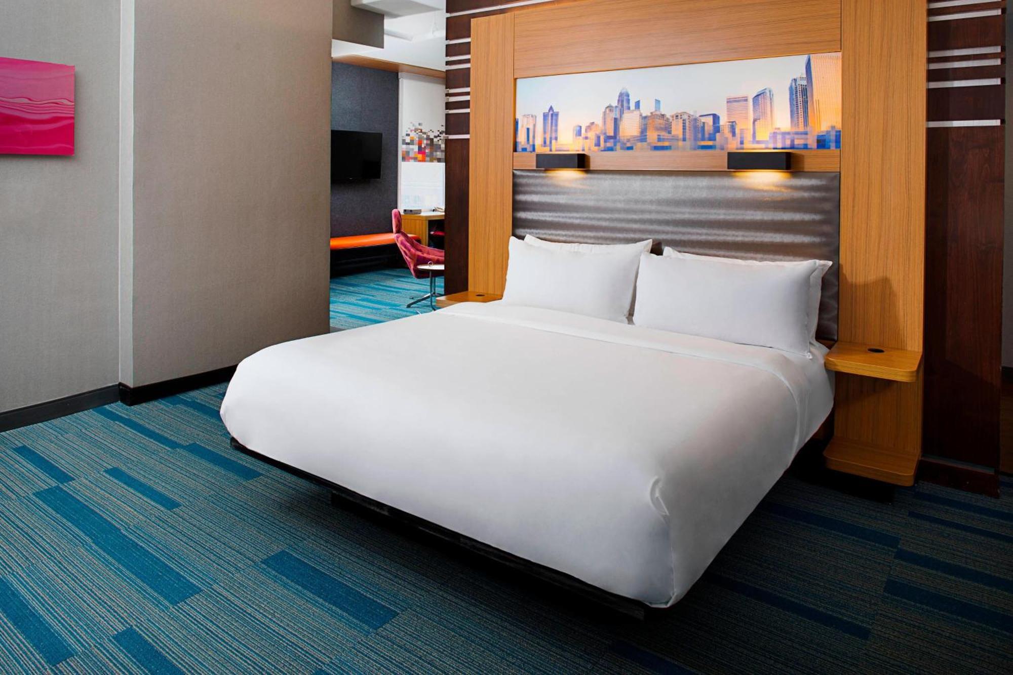 Aloft Charlotte City Center Экстерьер фото