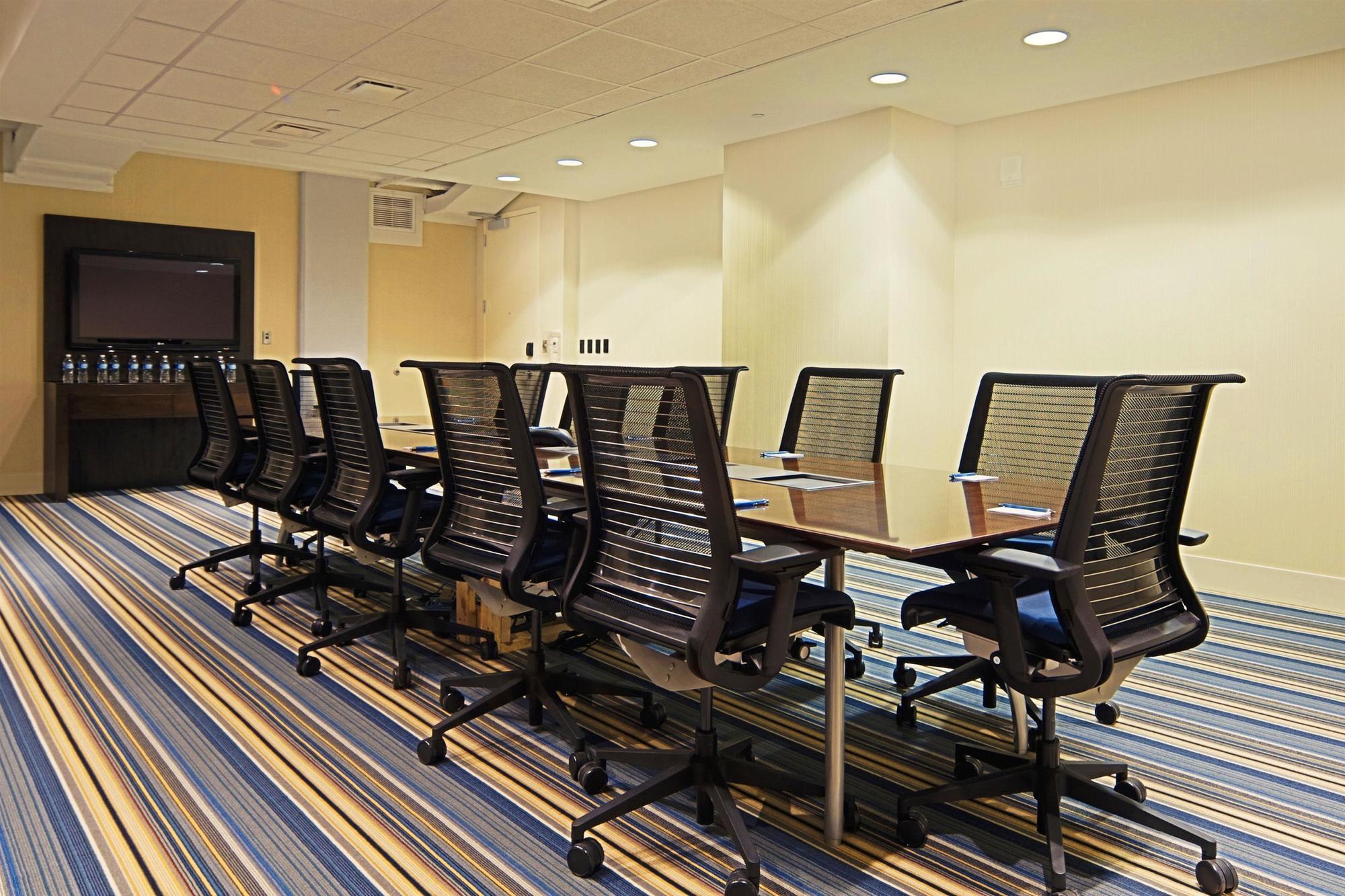 Aloft Charlotte City Center Экстерьер фото